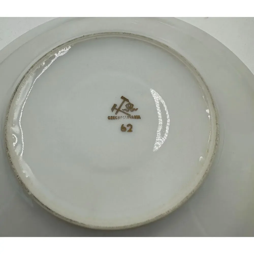 Vintage Czechoslovakian Set of 6 Cups and Saucers circa 1962 - Picture 3 of 4